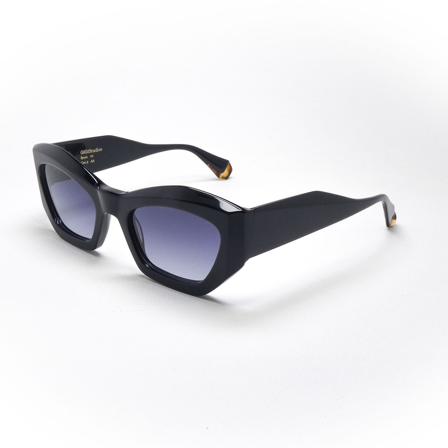 sunglasses GIGI STUDIOS model 6736 color 1