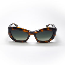 Load image into Gallery viewer, sunglasses GIGI STUDIOS model 6736 color 2
