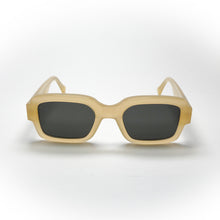 Load image into Gallery viewer, SUNGLASSES MONOKEL MODEL APOLLO COLOR SAND
