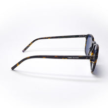 Load image into Gallery viewer, SUNGLASSES TOMMY HILFIGER MODEL TH 1939 COLOR 086
