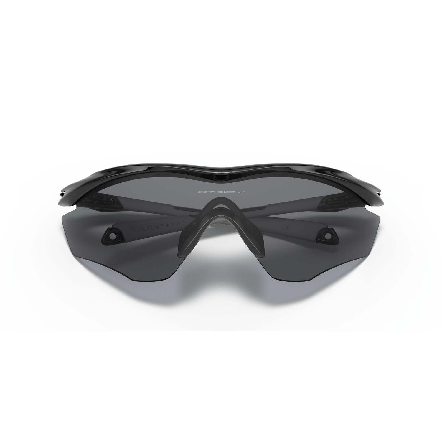 SUNGLASSES OAKLEY MODEL 9343 COLOR 934301 CLOSED VIEW