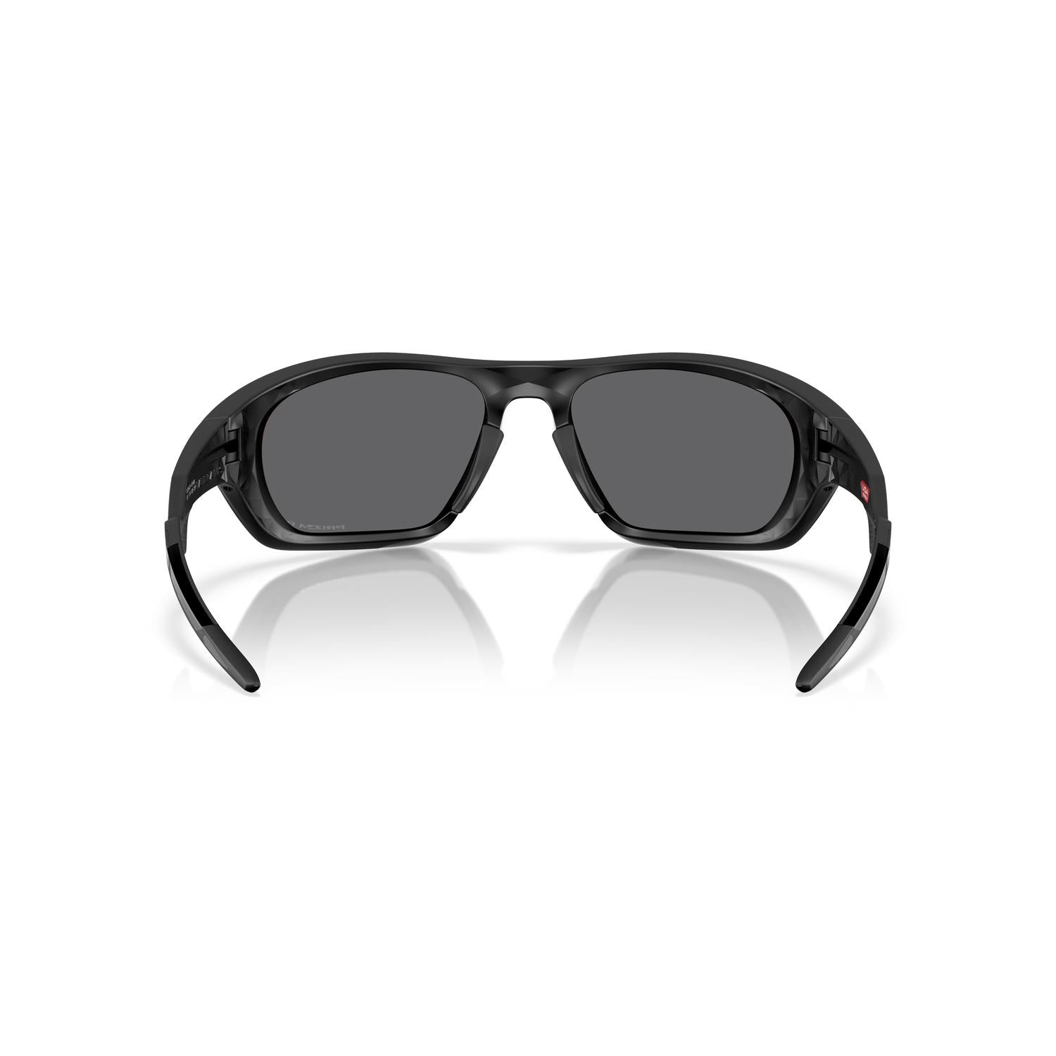 SUNGLASSES OAKLEY MODEL 9431 COLOR 943101 BACK VIEW