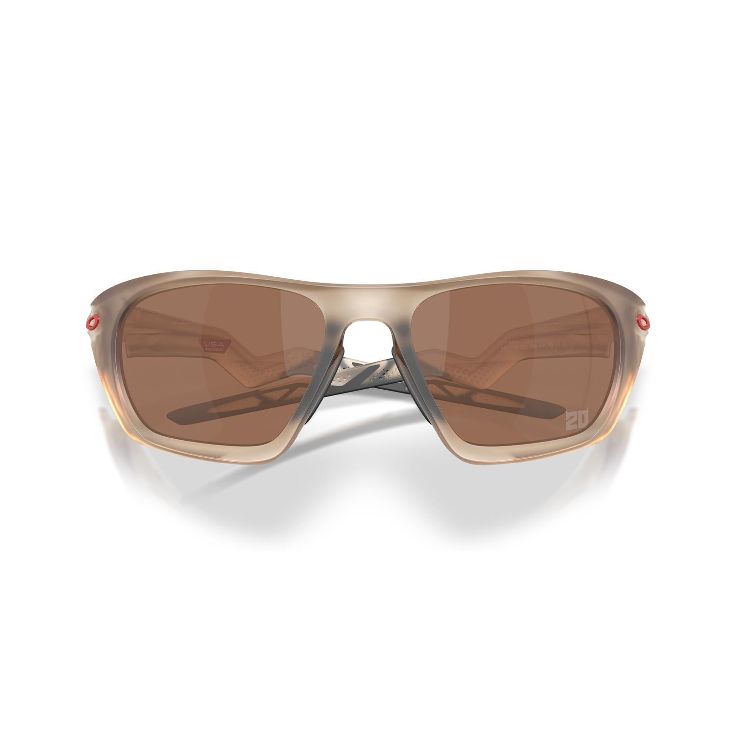 SUNGLASSES OAKLEY MODEL 9431 COLOR 943118 CLOSED VIEW