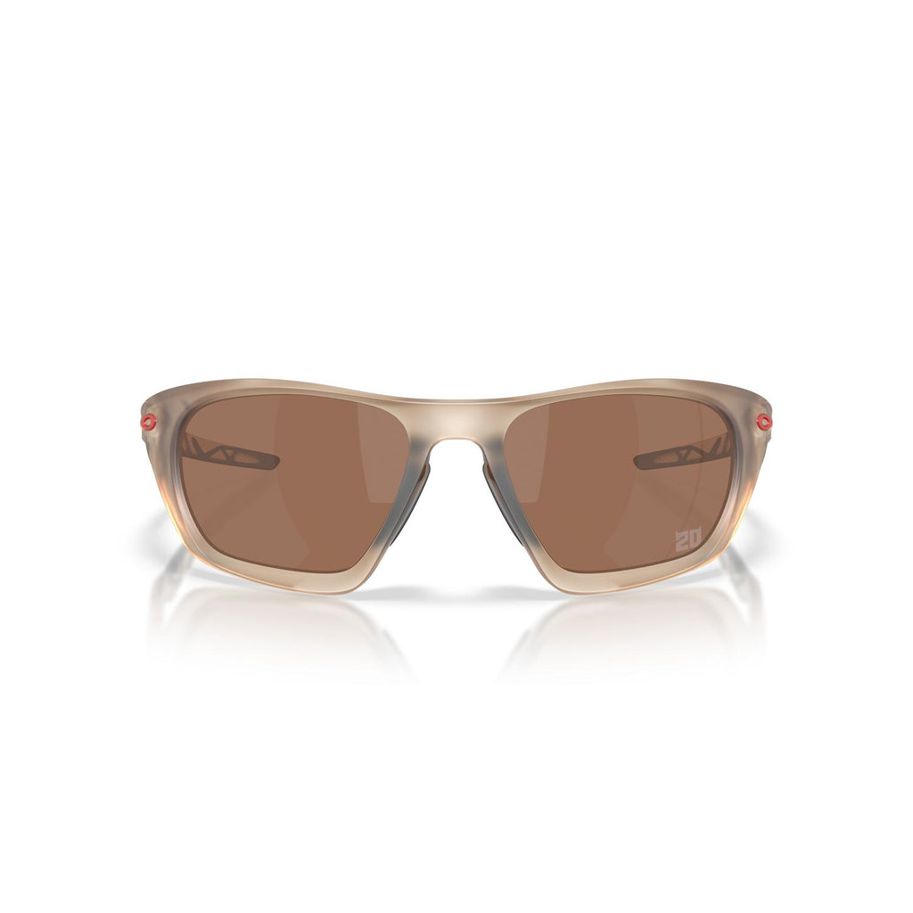 SUNGLASSES OAKLEY MODEL 9431 COLOR 943118 FRONT VIEW