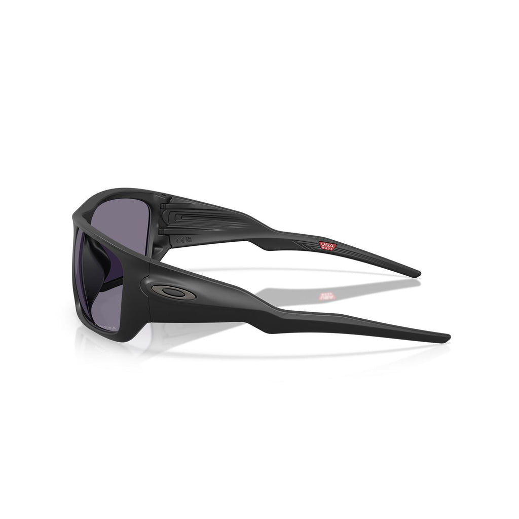 SUNGLASSES OAKLEY MODEL 9486 COLOR 948601 SIDE VIEW