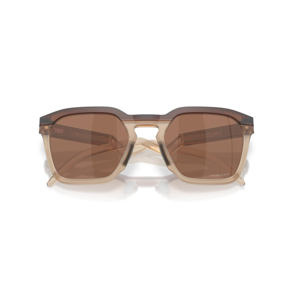 SUNGLASSES OAKLEY MODEL 9533 COLOR 953303 CLOSED VIEW