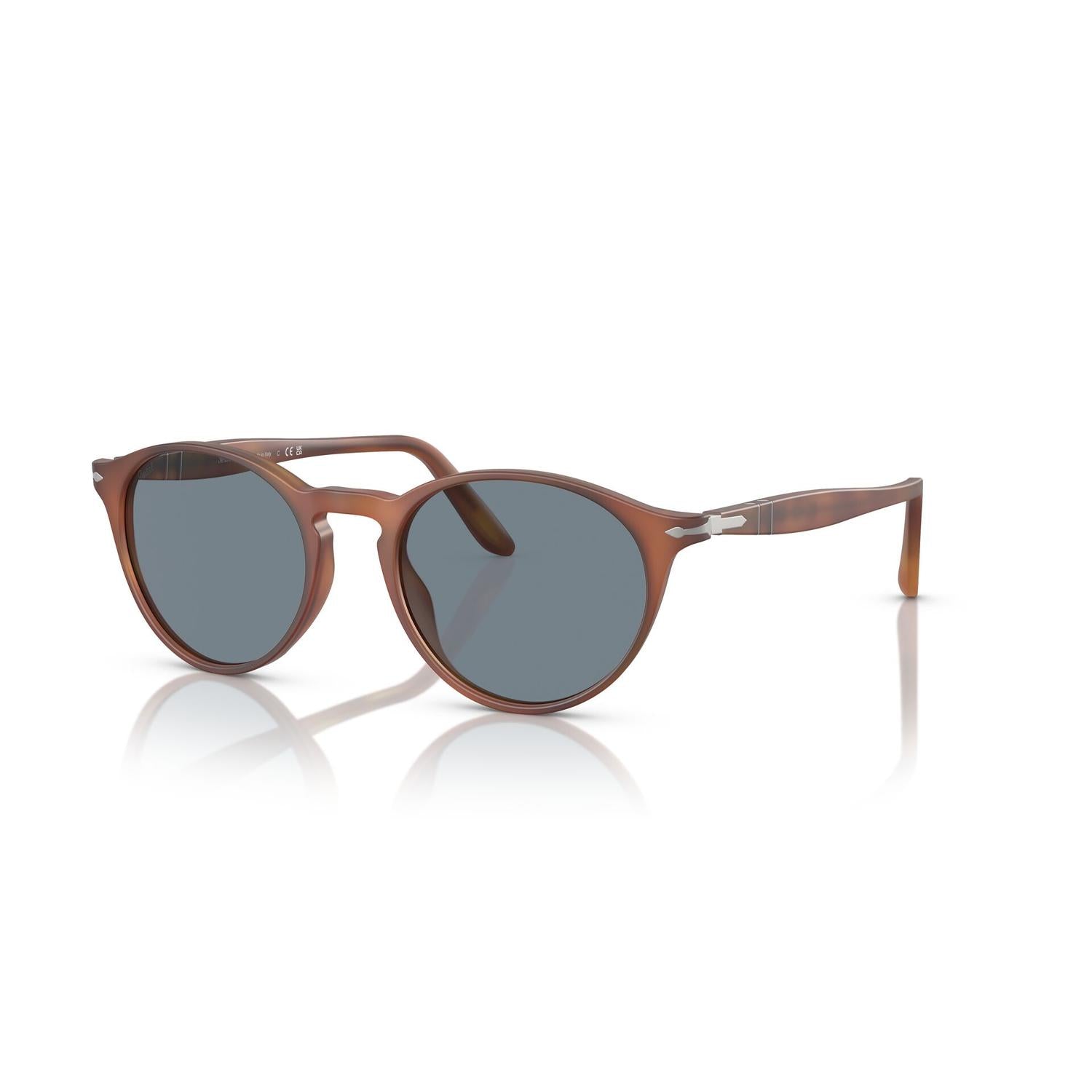 SUNGLASSES PERSOL MODEL 3092SM COLOR 900656 ANGLED VIEW