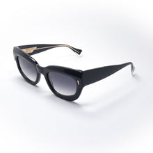 Load image into Gallery viewer, sunglasses GIGI STUDIOS model 6588 color 1
