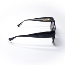 Load image into Gallery viewer, sunglasses GIGI STUDIOS model 6588 color 1
