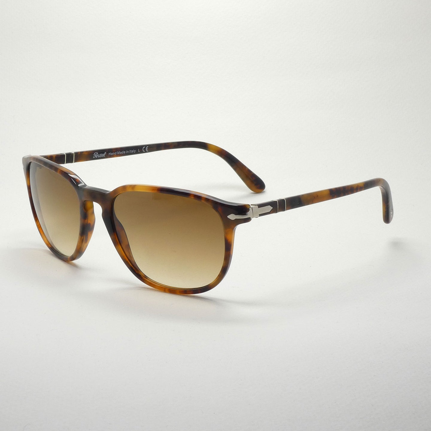 glasses persol 3019 108/51 size 55 angled view