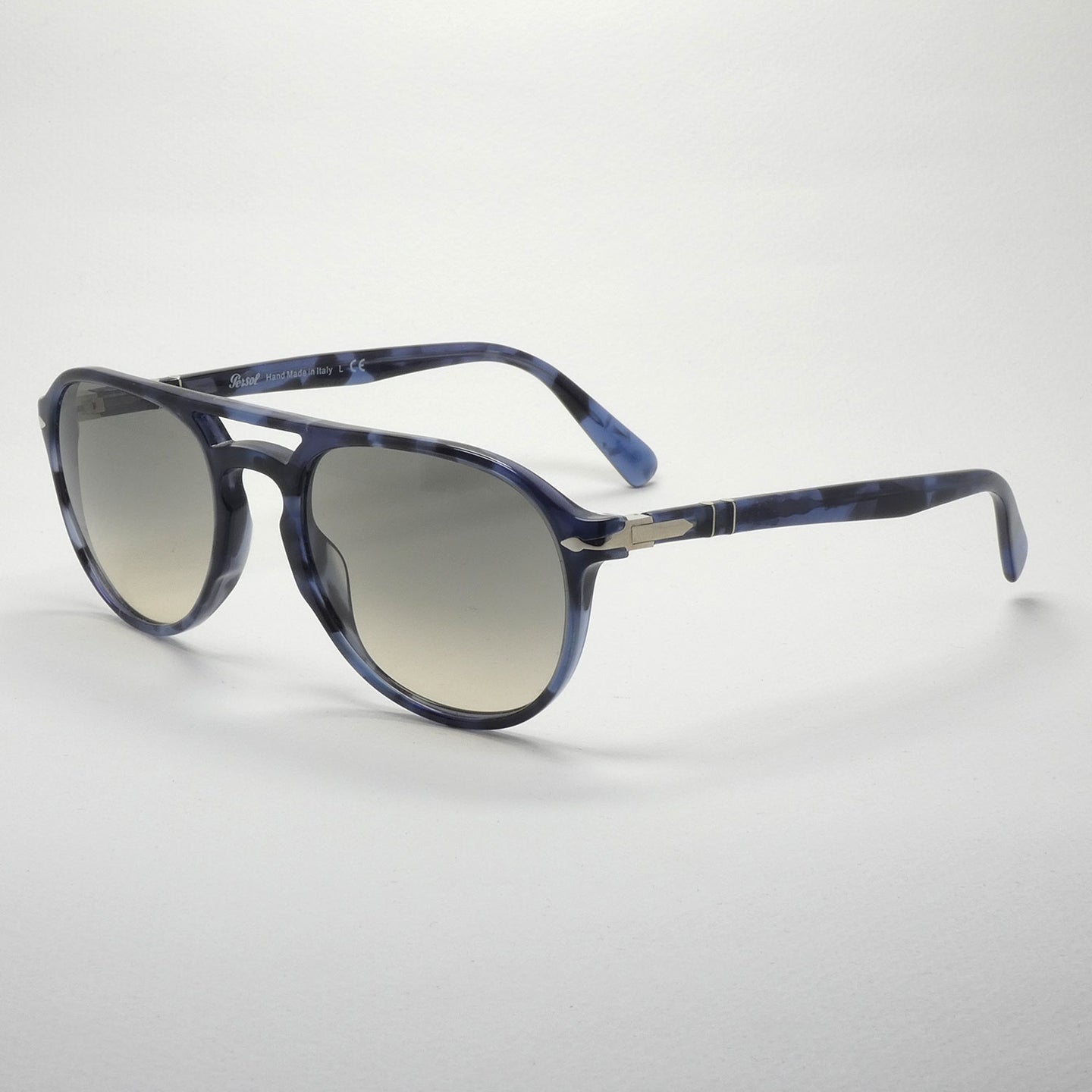 sunglasses persol 3235 1105/32 size 55 angled view