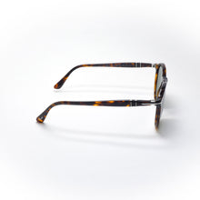 Load image into Gallery viewer, SUNGLASSES PERSOL MODEL 3285 COLOR 24/31

