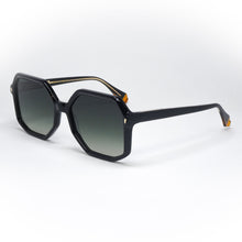 Load image into Gallery viewer, sunglasses gigistudios 6549 kelly color 1 size 57 angled view
