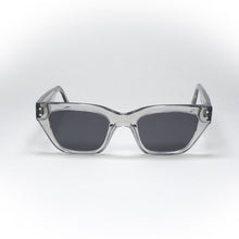 Load image into Gallery viewer, sunglasses monokel model memphis color grey front view
