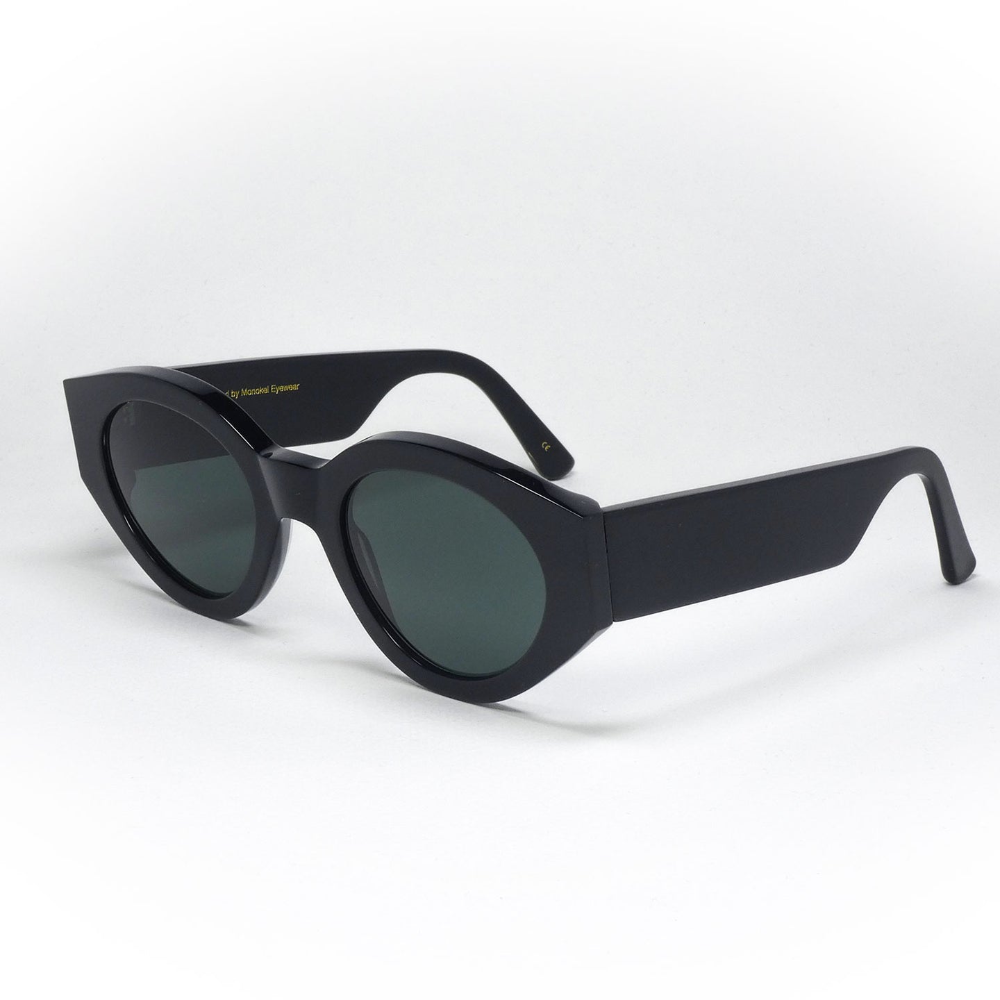 sunglasses monokel model polly color black angled view