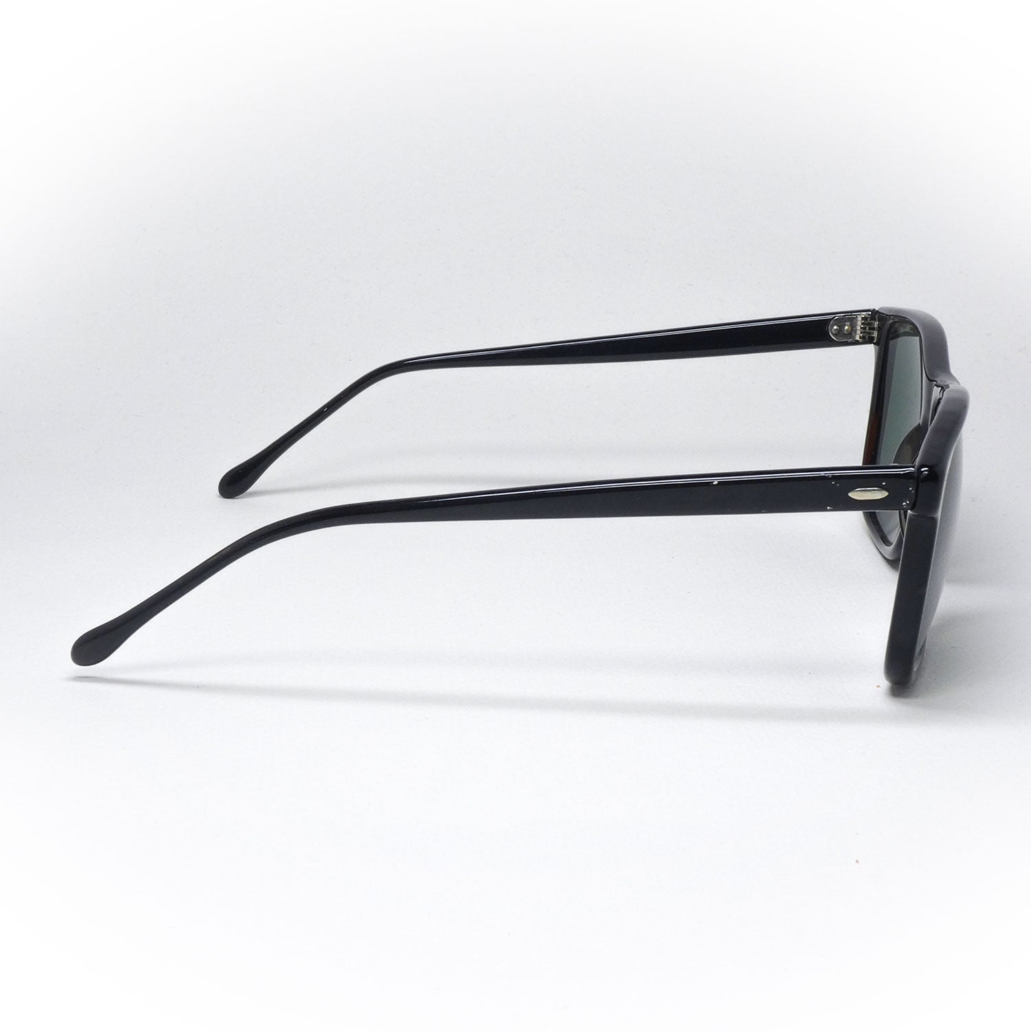 sunglasses opta model 155 color black handcrafted side view