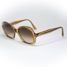 Load image into Gallery viewer, sunglasses opta model corina color beige handcrafted angled view
