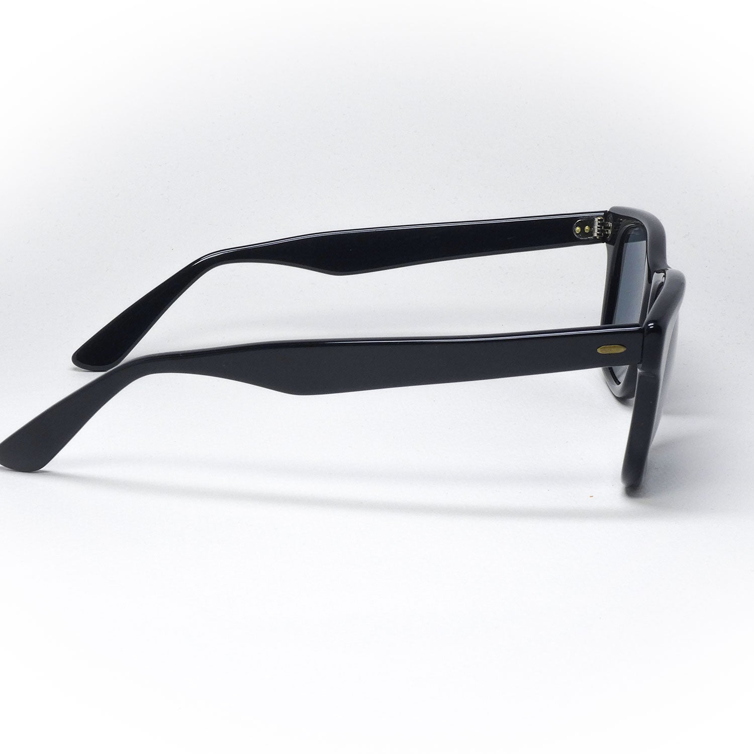 sunglasses opta model west side color black handcrafted side view