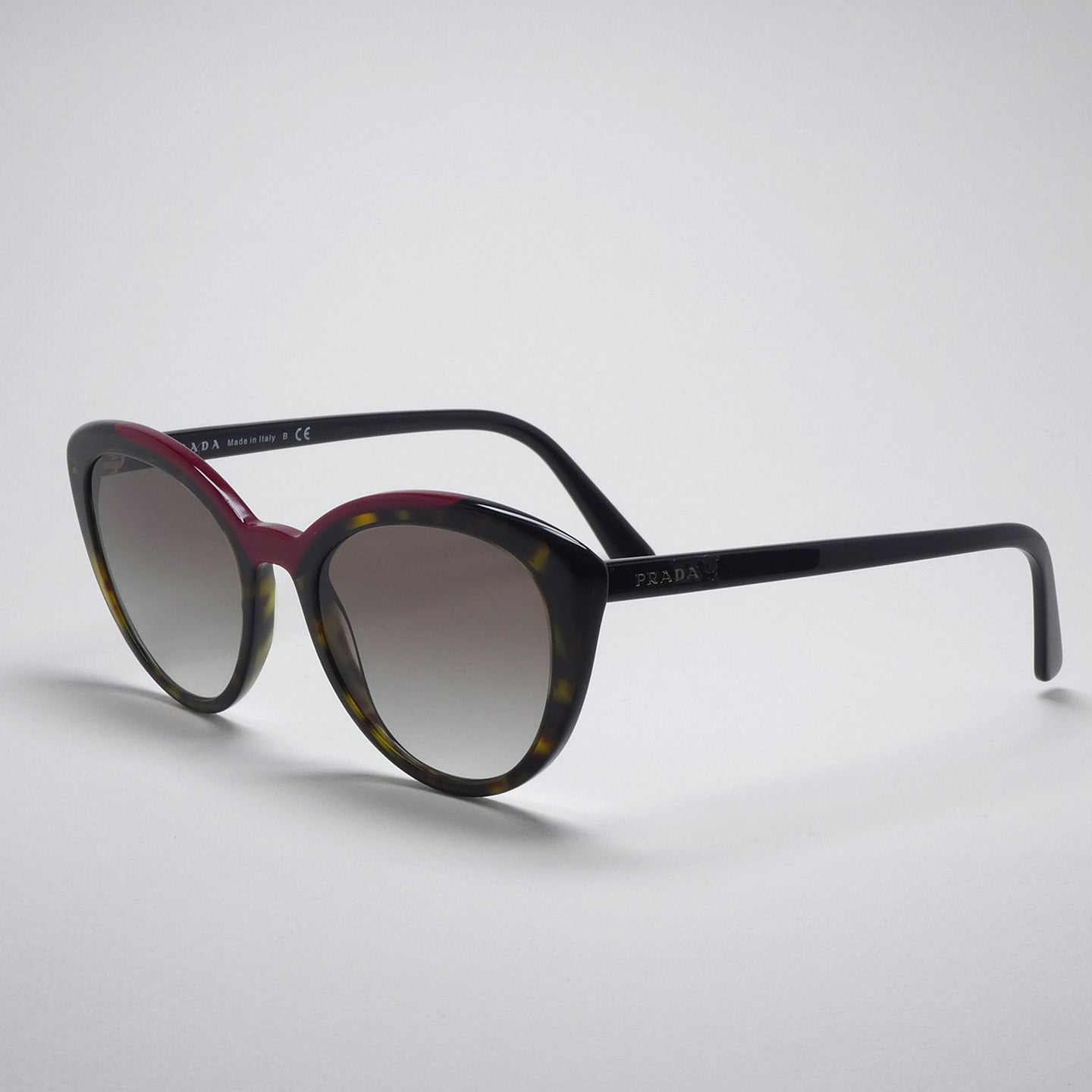 prada-02v-320-0a7