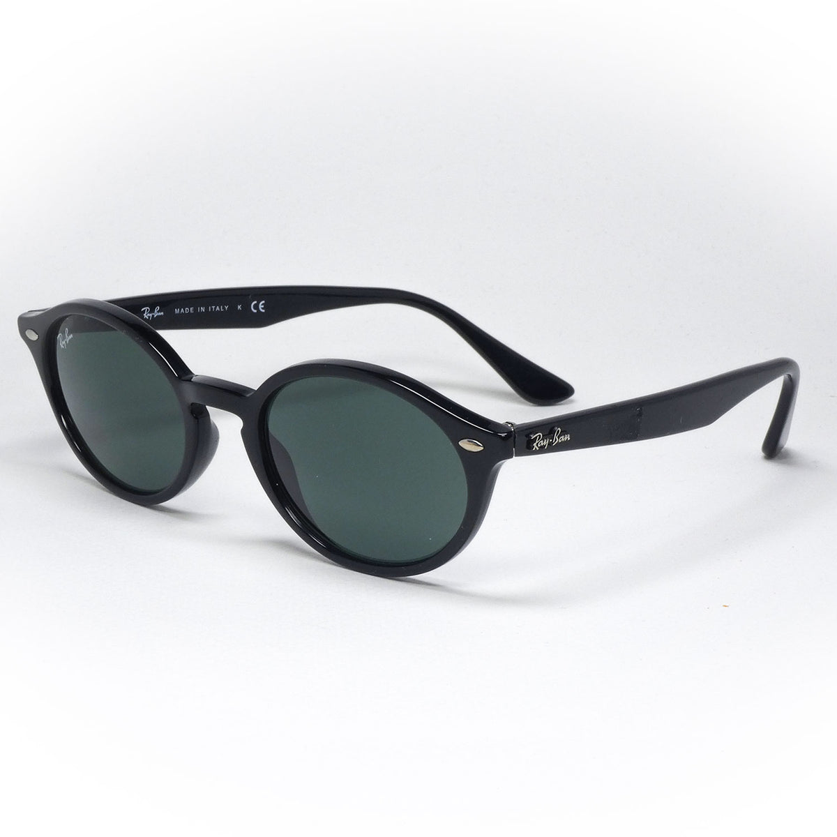 sunglasses ray ban 4315 color 601/71 angled view